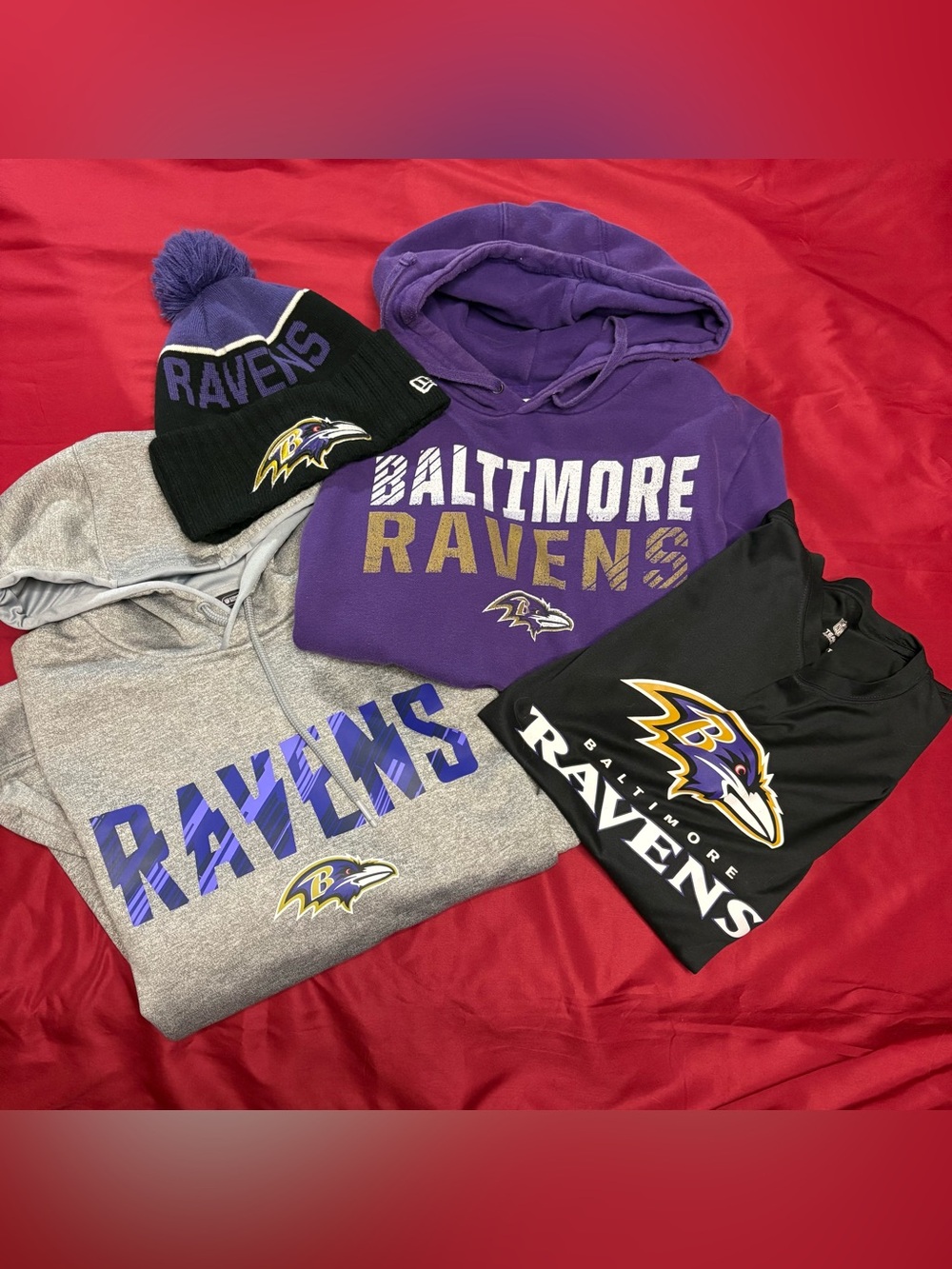 Baltimore Ravens 4 piece bundle. Men’s Small